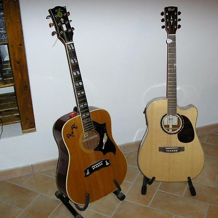 B&B Il Boschetto Calestano ภายนอก รูปภาพ
